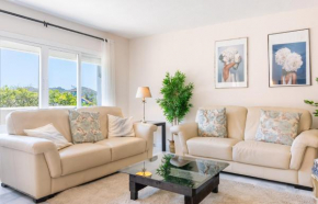 Aquamijas - 2 bedroom apartment in Las Lagunas